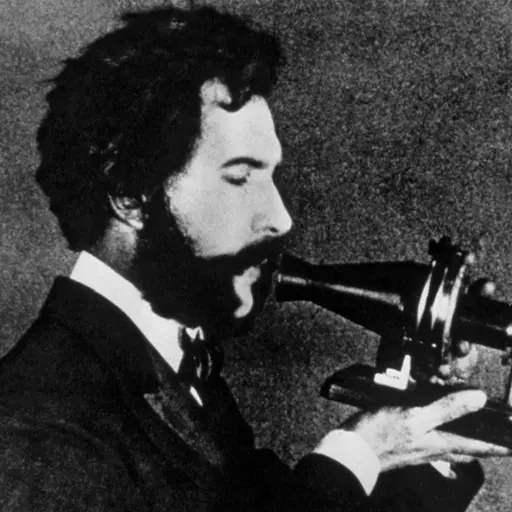Alexander Graham Bell